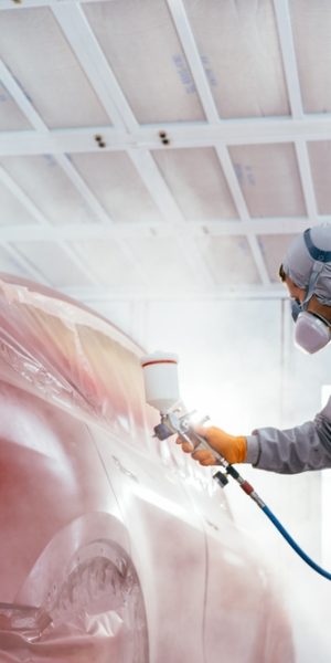 A,Car,Service,Worker,Coats,A,Car,With,Varnish,Using